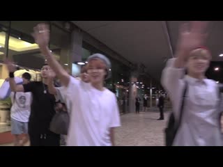 [vehind] bts in thailand with v! day 1