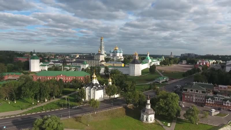 Аэросъемка сергиев посад и троице сергиева лавра с высоты птичьего полета