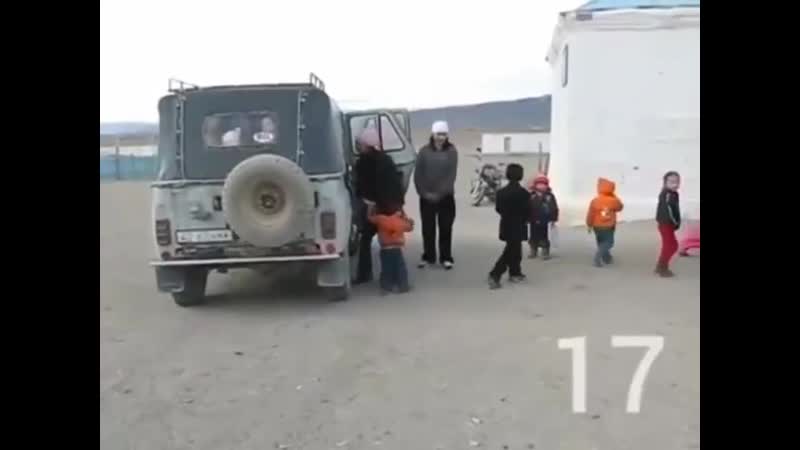 Резиновый уазик