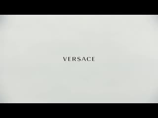 Stella maxwell for versace watches 2019 campaign ( 720 x 1280 ) mp4