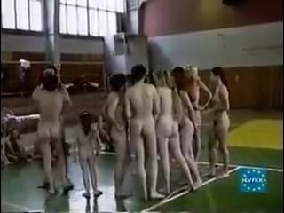 физкультура голышом Голая физкультура в школах европы watch online