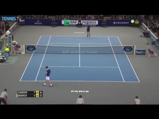 Umpire catch paris masters 2015 djokovic berdych