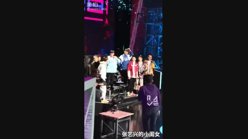 181216 zhang yixing 张艺兴 rave now recording fancam cr 张艺兴的小闺女m