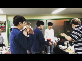 170428 @ 3223851jh (congratulatory cake for wonpil)