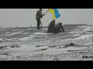 Донецький аеропорт встановлення прапору україни