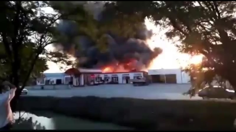 На автозапрае в чечне взорвались цистерны с топливом