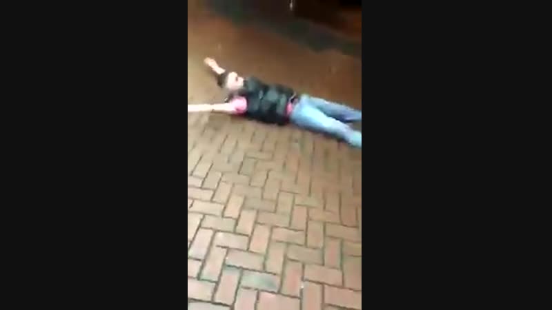 Отбитый аморал