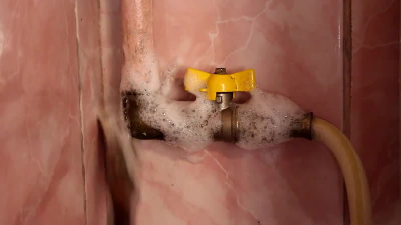 Обнаружение и устранение утечки газа в квартире