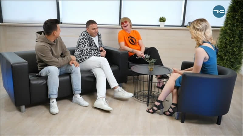 Аллея славы иванушки international издеваются над кириллом, говорят про "руки вверх" и поют "незабудку"