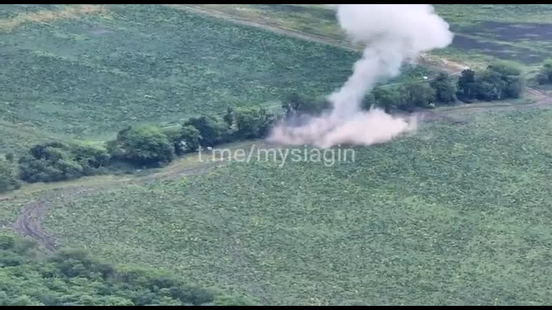 💣🚀🔥на південь від окупованої кахои у херсонській області за допомогою м142 «himars» була виявлена та знищена російська рзсв бм