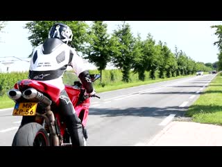 The reason to buy a ducati! ducati 1098s with full termignoni