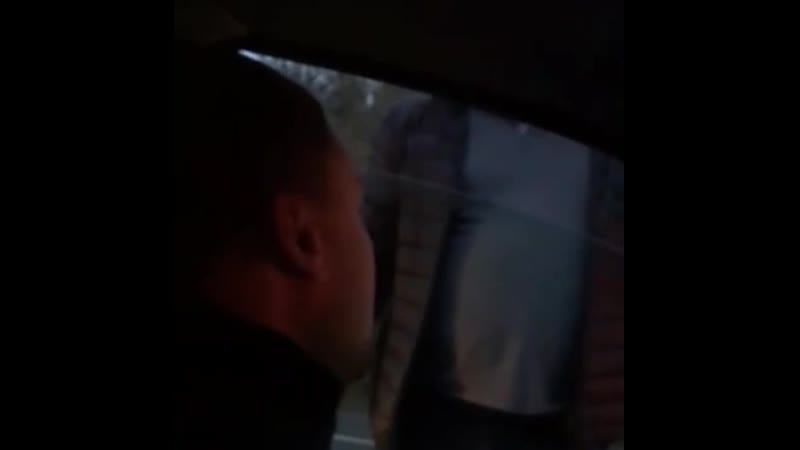 Обочечник с топором