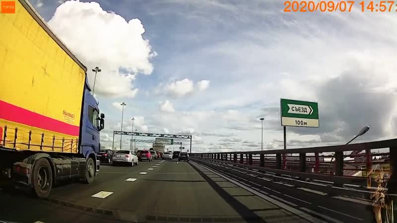 Maserati залез в слепую зону бензовоза кара за хамство дтп сегодня на кад 22