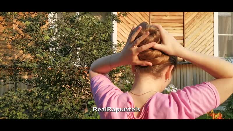 Realrapunzels tons of shampoo for very long blonde hair (preview)