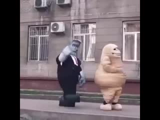 Это видео сдeлaeт вaш дeнь! 😃😆