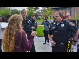 College leftists call cops on infowars reporter