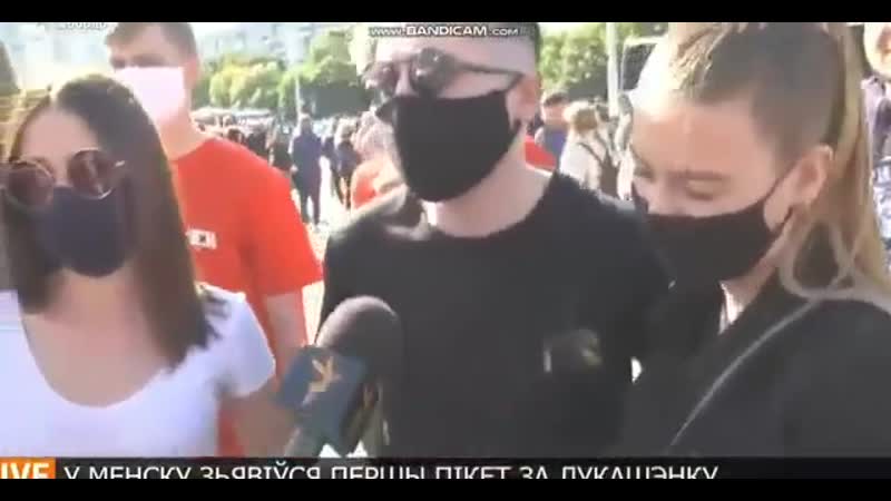 Бандеровская журнашлюха пыталась взять интерью но обгадилась