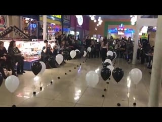 Показ модной одежды от модных бутиков в трц фортуна 08 03 2018 модельное агентство golden youth