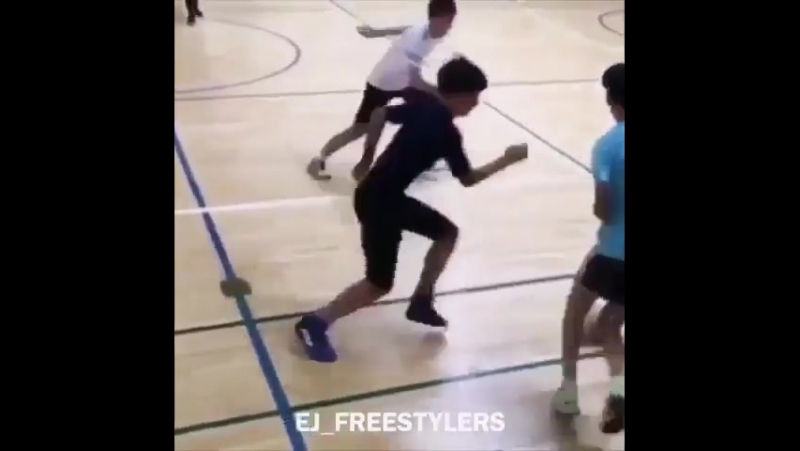 Porn amazing skills azyaşlılardan messi və ronal лондон 25 09 2017