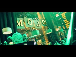 Mojo pre party "try my coctail"