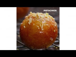 Indian fried doughnuts (gulab jamun)