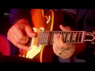 Mark knopfler live for the prince's trust (the hurlingham club in london)