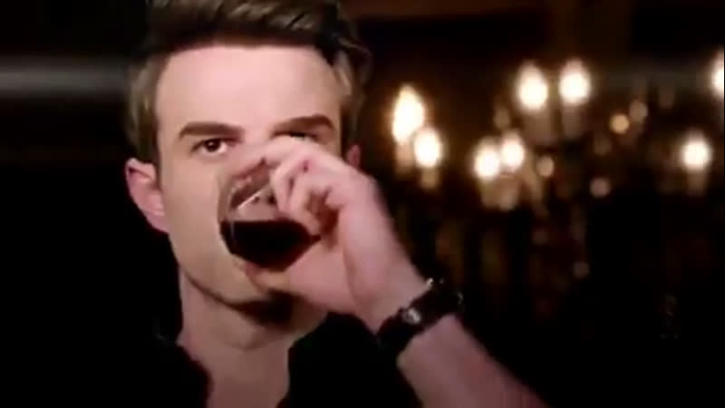 Кол майклсон 😌