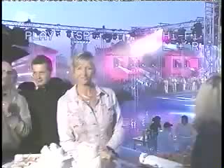 Squeezer blue jeans live