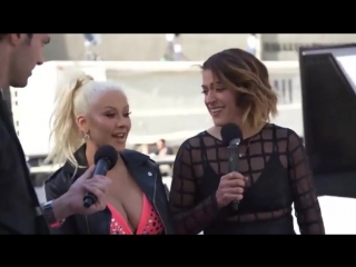 Christina aguilera interview facebook live pre show party (the voice s10,)