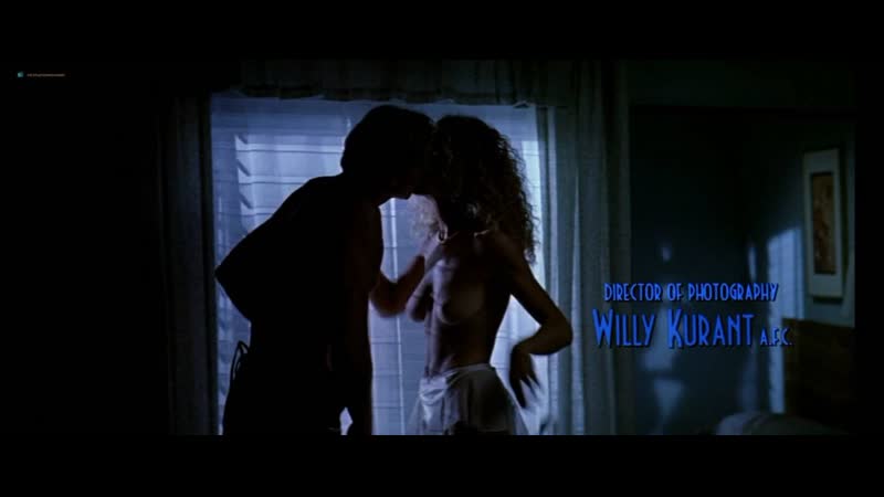 Патриция хили (patricia healy sex scenes in "china moon" 1994)