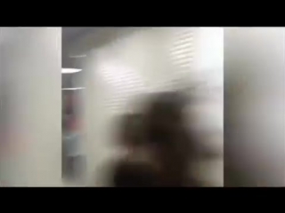 Dushdagi xolalar Issiq Latina yaqinroq suratda anusini korsatdi