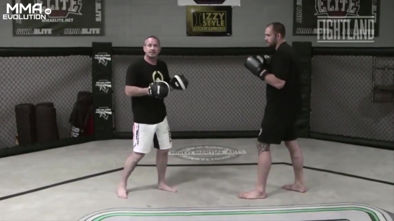 Академия спорта как правильно наносить удар супермена