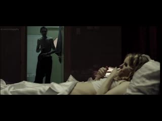 Дженнифер джейсон ли (jennifer jason leigh) "машинист" (the machinist, 2004, брэд андерсон) 1080p голая? секси!