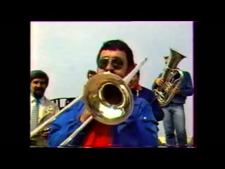 1987 chelyabinsk tv show on markt uralsky dixieland bourbon street parade