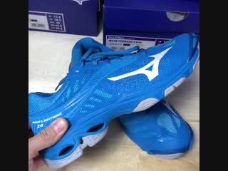 Кроссои волейбольные mizuno wave lightning z4 v1ga1800 98