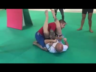 Armbars drill shown by nenad latincic