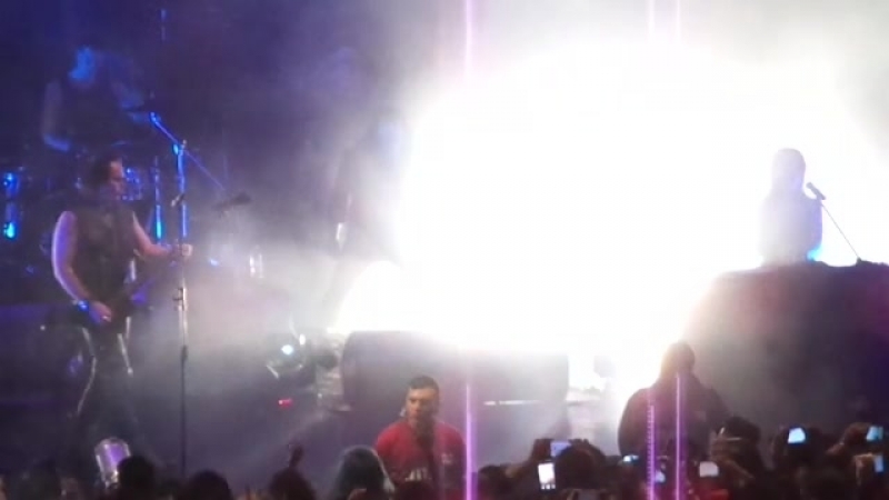 Lacrimosa schakal+ durch nacht und flut (live in mexico city 2017)