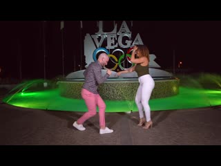 Ataca x alemana bachata dance [ cupido está solo grupo extra touch]