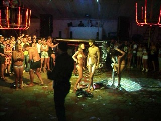 Участникам секс-вечеринки в Коблево 