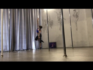 Pole dance floorwork (партер), пилюгина лили,