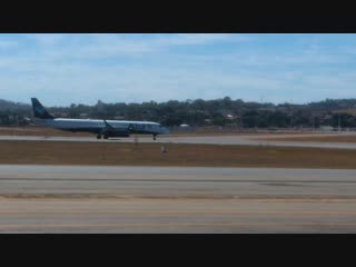 Embraer 195 landing