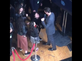 Dafne keen and hugh jackman after winning of best duo