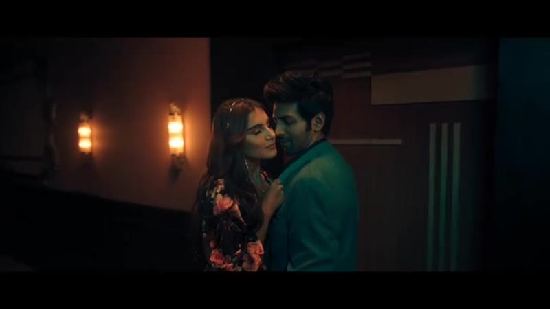 Tara sutaria and kartik aaryan for engage