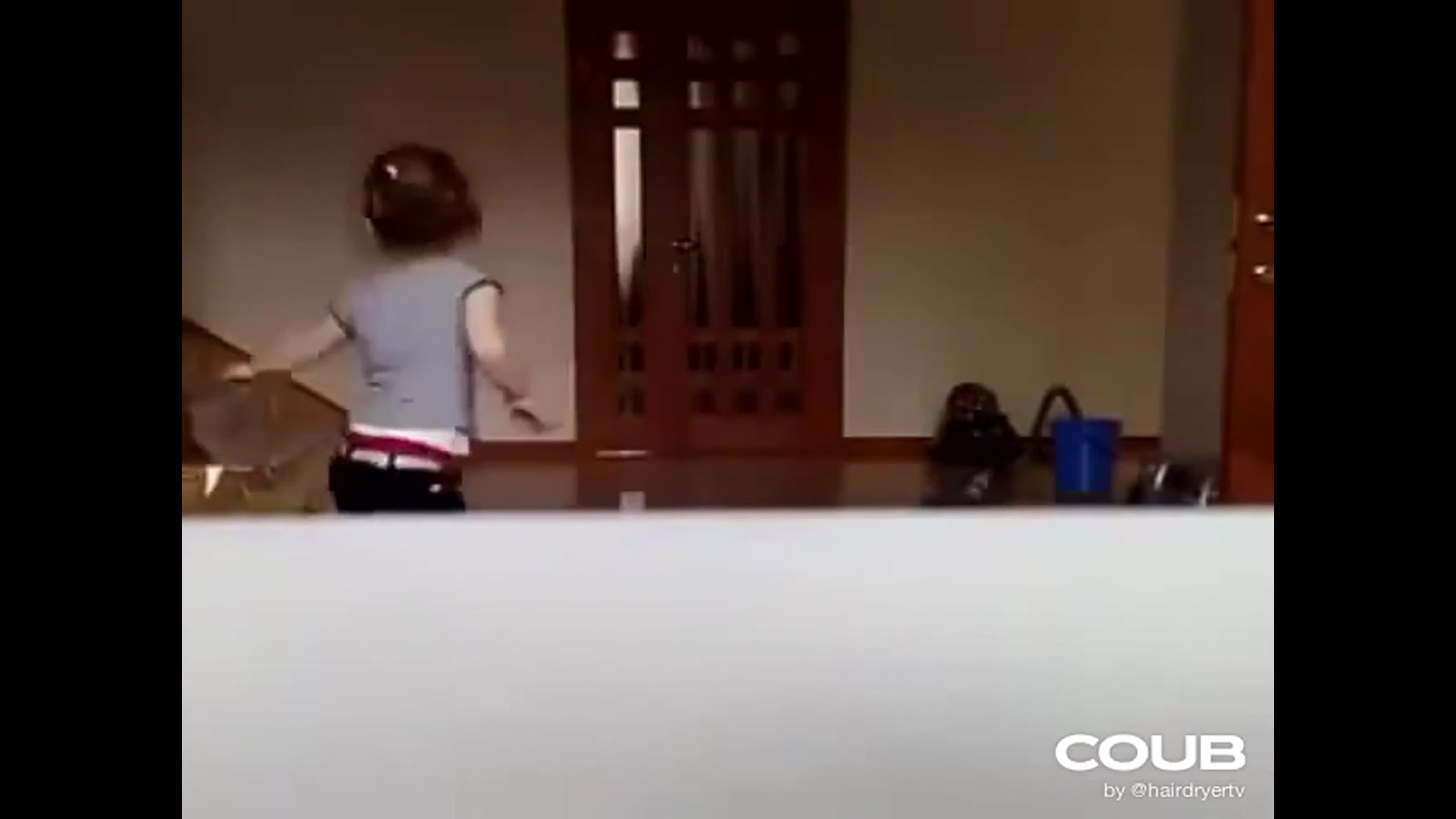 When nobodys home😅💃🏻 watch online