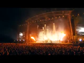 Rammstein links 2 3 4 (live bråvalla 2016)