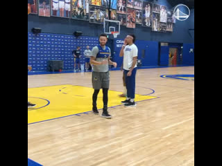 Стефен и келли на тренирое