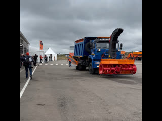 Кдм на базе самосвала kamaz