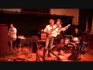 The elliot freedman group presentation house, north vancouver, 1st set (1st half)