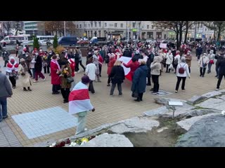 🇺🇦 білорусь понад тисячу пенсіонерів знову вийшли на марш <#радіосвобода>