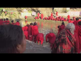 【k】nepal travel shankharapur sankhu sali nadi temple holy bath women